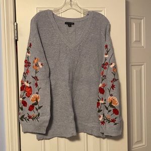2/$25 American Eagle Outfitters Sweater